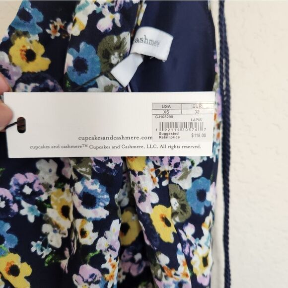 $118 Cupcakes and Cashmere Meadow Romper Size XS - Picture 6 of 6